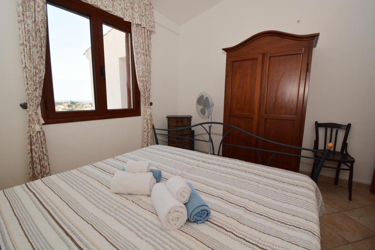 Citai Con Splendida Vista Mare Leilighet San Teodoro  Eksteriør bilde