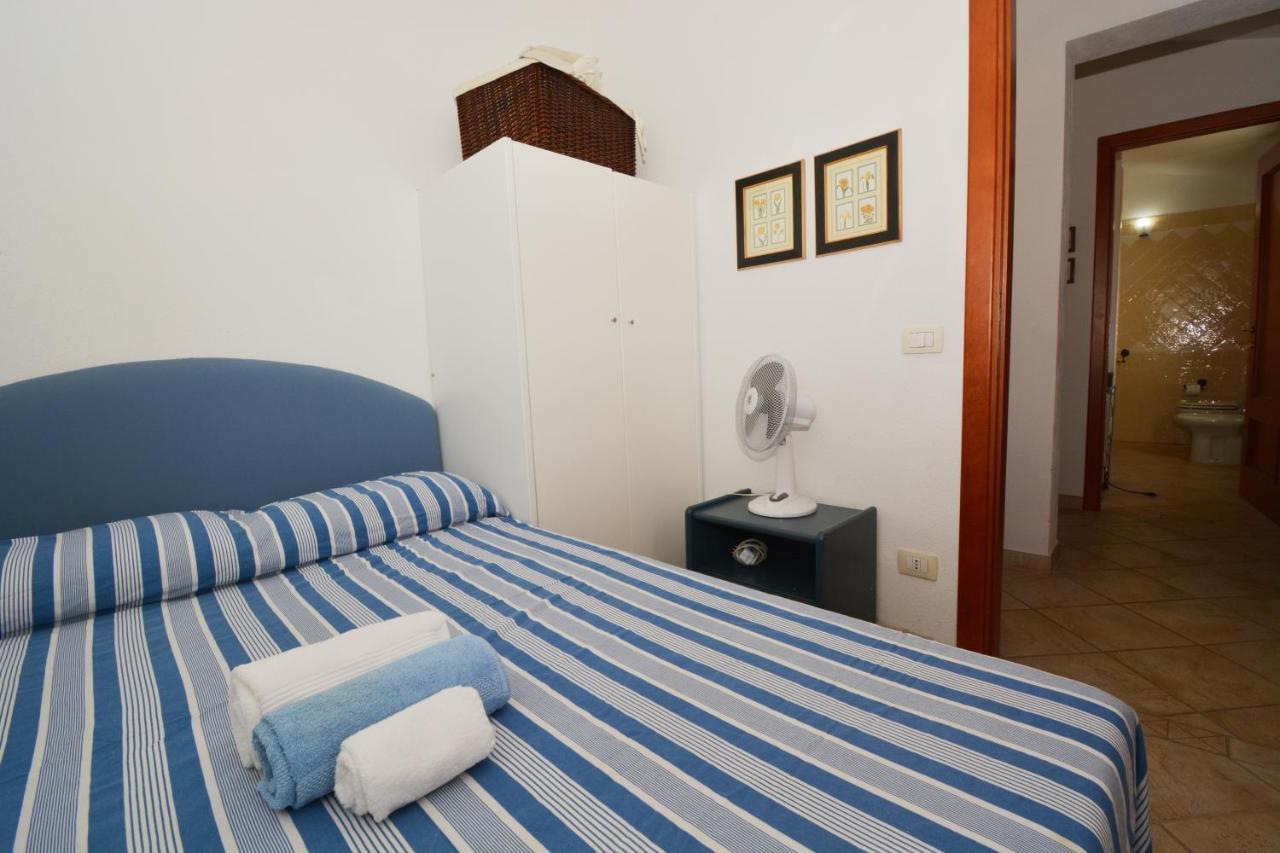 Citai Con Splendida Vista Mare Leilighet San Teodoro  Eksteriør bilde